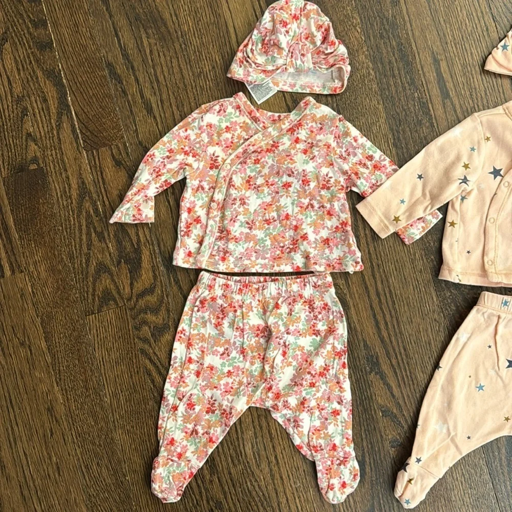 0-3 Month Baby Girl Bundle Neutral Floral Clothing Lot 3 Outfits old navy